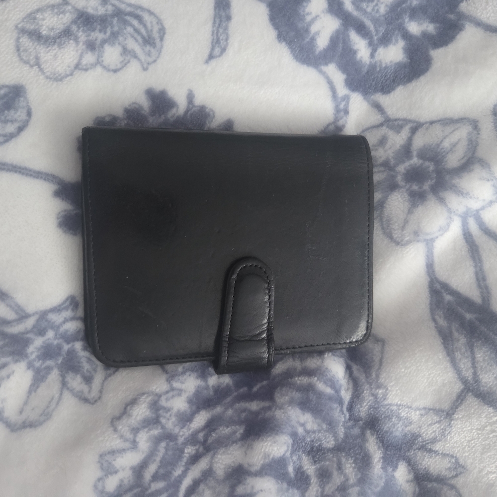 Coach Black Leather Wallet - Picture 1 of 6